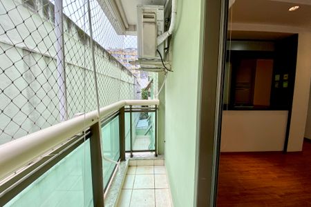 Apartamento para alugar com 85m², 2 quartos e 1 vaga Apartamento para alugar com 85m², 2 quartos e 1 vagaVaranda sala