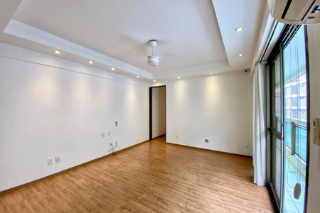 Apartamento para alugar com 85m², 2 quartos e 1 vaga Apartamento para alugar com 85m², 2 quartos e 1 vagaSala