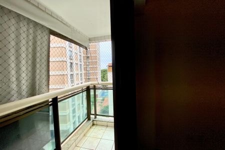 Apartamento para alugar com 85m², 2 quartos e 1 vaga Apartamento para alugar com 85m², 2 quartos e 1 vagaVaranda suite