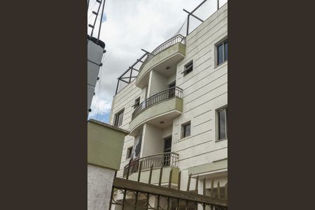 Apartamento para alugar com 60m², 2 quartos e sem vagaFachada