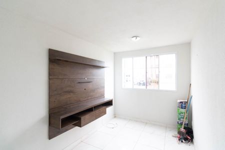 Sala de apartamento para alugar com 2 quartos, 43m² em Guaratiba, Rio de Janeiro