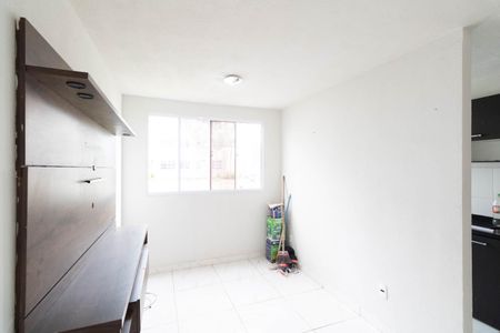 Sala de apartamento para alugar com 2 quartos, 43m² em Guaratiba, Rio de Janeiro