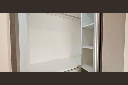 Apartamento para alugar com 31m², 1 quarto e sem vaga Apartamento para alugar com 31m², 1 quarto e sem vagaQuarto