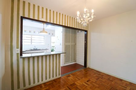 Casa para alugar com 125m², 3 quartos e 1 vaga Casa para alugar com 125m², 3 quartos e 1 vagaSala de Jantar