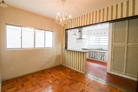 Casa para alugar com 125m², 3 quartos e 1 vaga Casa para alugar com 125m², 3 quartos e 1 vagaSala de Jantar