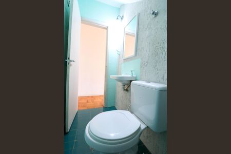 Casa para alugar com 125m², 3 quartos e 1 vaga Casa para alugar com 125m², 3 quartos e 1 vagaBanheiro Social