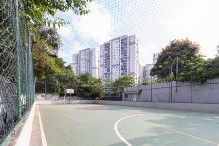 Apartamento à venda com 64m², 3 quartos e 1 vaga Apartamento à venda com 64m², 3 quartos e 1 vagaÁrea comum - Quadra poliesportiva