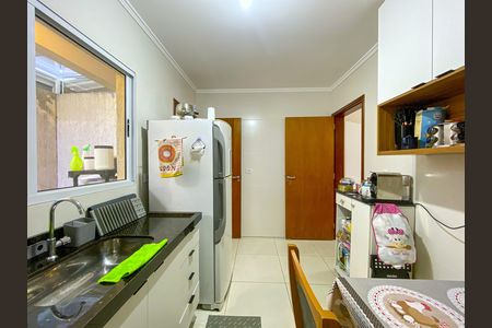 Casa à venda com 130m², 3 quartos e 2 vagasCozinha