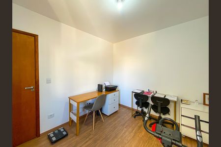 Casa à venda com 130m², 3 quartos e 2 vagasQuarto 2