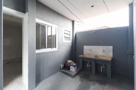 Casa para alugar com 20m², 1 quarto e sem vaga