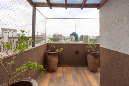 Apartamento à venda com 400m², 4 quartos e 4 vagas Apartamento à venda com 400m², 4 quartos e 4 vagasVaranda da Suíte 4