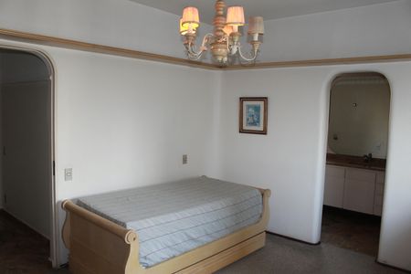 Apartamento à venda com 350m², 5 quartos e 4 vagasSuíte