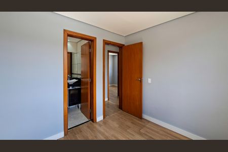 Apartamento para alugar com 3 quartos, 64m² em Saudade, Belo Horizonte