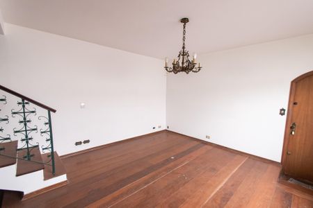 Casa para alugar com 300m², 3 quartos e 3 vagas Casa para alugar com 300m², 3 quartos e 3 vagasSala de Jantar