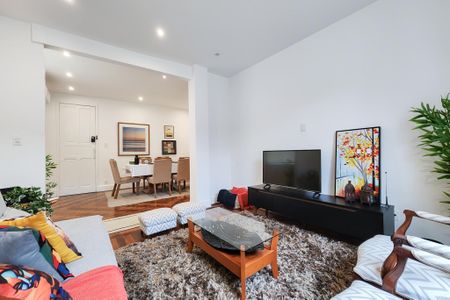 Apartamento para alugar com 110m², 2 quartos e sem vaga Apartamento para alugar com 110m², 2 quartos e sem vagaSala