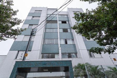 Apartamento para alugar com 137m², 3 quartos e 3 vagas Apartamento para alugar com 137m², 3 quartos e 3 vagasFachada