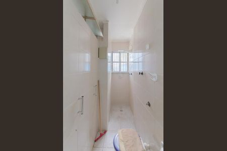 Casa à venda com 164m², 4 quartos e sem vagaBanheiro da Kitnet