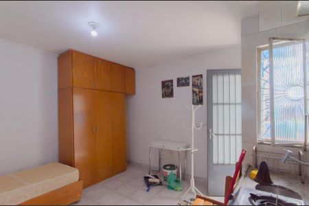 Casa à venda com 164m², 4 quartos e sem vagaKitnet