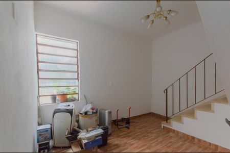 Casa à venda com 164m², 4 quartos e sem vagaSala