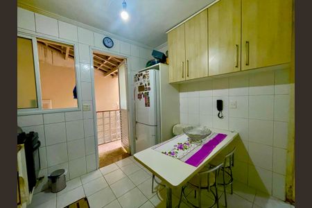 Casa de condomínio para alugar com 152m², 3 quartos e 3 vagasCozinha