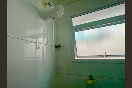 Casa de condomínio para alugar com 152m², 3 quartos e 3 vagasBanheiro 1