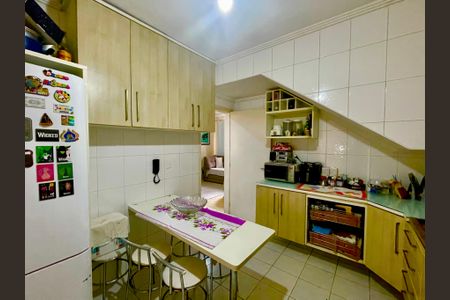 Casa de condomínio para alugar com 152m², 3 quartos e 3 vagasCozinha