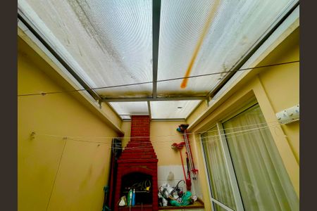 Casa de condomínio para alugar com 152m², 3 quartos e 3 vagasChurrasqueira