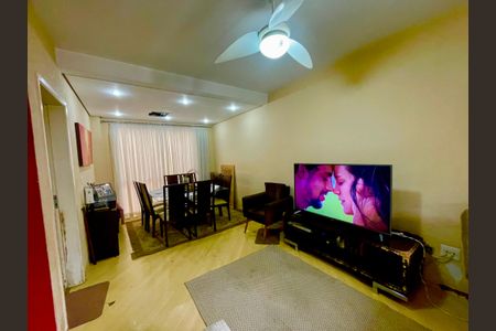 Sala de casa de condomínio à venda com 3 quartos, 152m² em Vila Sao Joao, Guarulhos