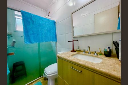 Casa de condomínio para alugar com 152m², 3 quartos e 3 vagasBanheiro 2