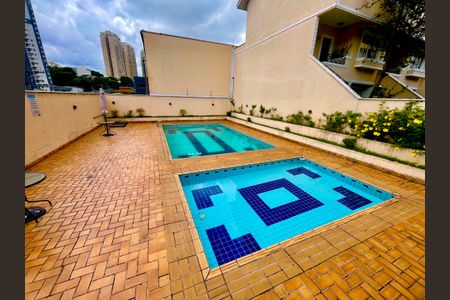 Casa de condomínio para alugar com 152m², 3 quartos e 3 vagasPiscina