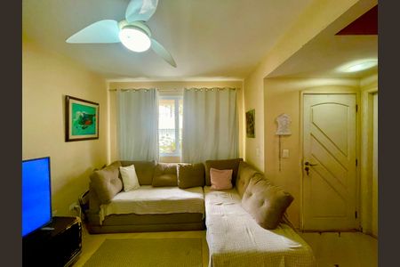 Sala de casa de condomínio à venda com 3 quartos, 152m² em Vila Sao Joao, Guarulhos