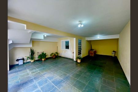 Casa de condomínio para alugar com 152m², 3 quartos e 3 vagasGaragem