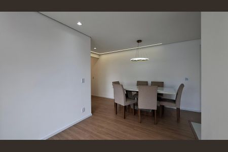 Apartamento para alugar com 55m², 2 quartos e 1 vagaSala