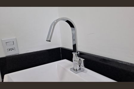 Apartamento para alugar com 55m², 2 quartos e 1 vagaBanheiro