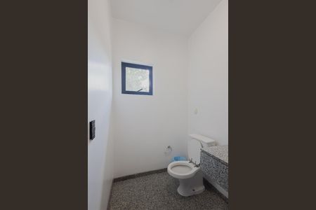 Casa à venda com 366m², 12 quartos e 20 vagas Casa à venda com 366m², 12 quartos e 20 vagasLavabo 1