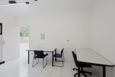 Casa à venda com 366m², 12 quartos e 20 vagas Casa à venda com 366m², 12 quartos e 20 vagasQuarto 10