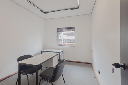 Casa à venda com 366m², 12 quartos e 20 vagas Casa à venda com 366m², 12 quartos e 20 vagasQuarto 7