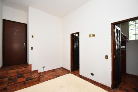 Casa para alugar com 100m², 1 quarto e 1 vaga Casa para alugar com 100m², 1 quarto e 1 vagaSuíte