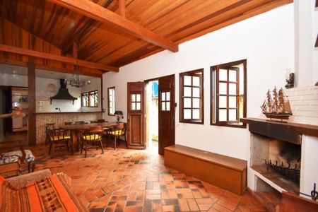 Casa para alugar com 100m², 1 quarto e 1 vaga Casa para alugar com 100m², 1 quarto e 1 vagaSala de estar