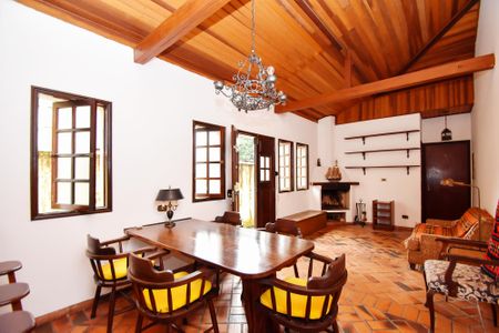 Casa para alugar com 100m², 1 quarto e 1 vaga Casa para alugar com 100m², 1 quarto e 1 vagaSala de jantar