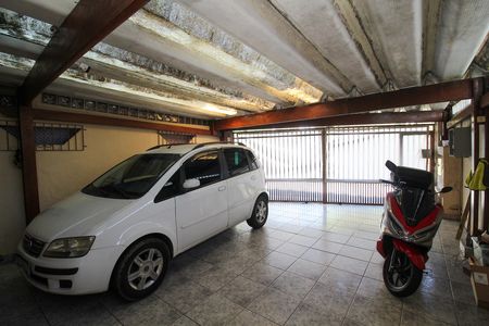 Casa à venda com 130m², 3 quartos e sem vaga Casa à venda com 130m², 3 quartos e sem vagaGaragem