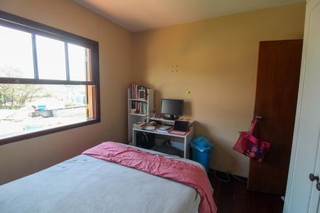 Casa à venda com 130m², 3 quartos e sem vaga Casa à venda com 130m², 3 quartos e sem vagaQuarto 2