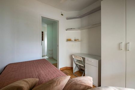 Apartamento para alugar com 55m², 2 quartos e 2 vagasQuarto