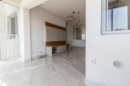 Apartamento à venda com 69m², 3 quartos e 2 vagas Apartamento à venda com 69m², 3 quartos e 2 vagasÁrea de Serviço