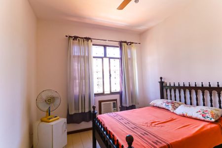 Casa de condomínio à venda com 190m², 3 quartos e 1 vagaQuarto