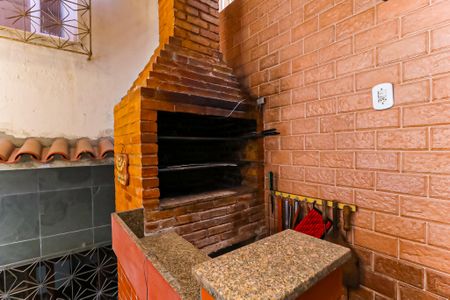 Casa de condomínio à venda com 190m², 3 quartos e 1 vagaChurrasqueira