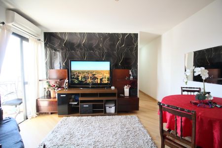 Sala de apartamento à venda com 2 quartos, 70m² em Portal do Morumbi, São Paulo
