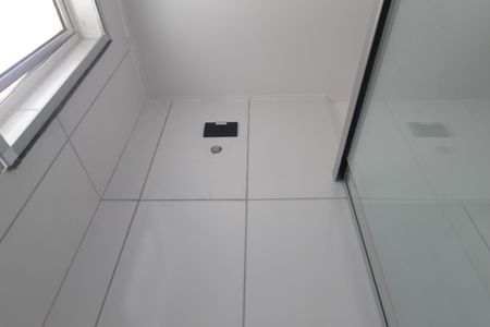 Apartamento à venda com 68m², 3 quartos e 2 vagasBanheiro Social