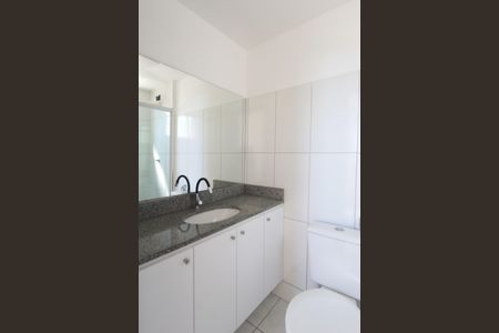 Apartamento à venda com 68m², 3 quartos e 2 vagasBanheiro da Suite