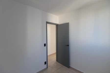 Apartamento à venda com 68m², 3 quartos e 2 vagasQuarto 2